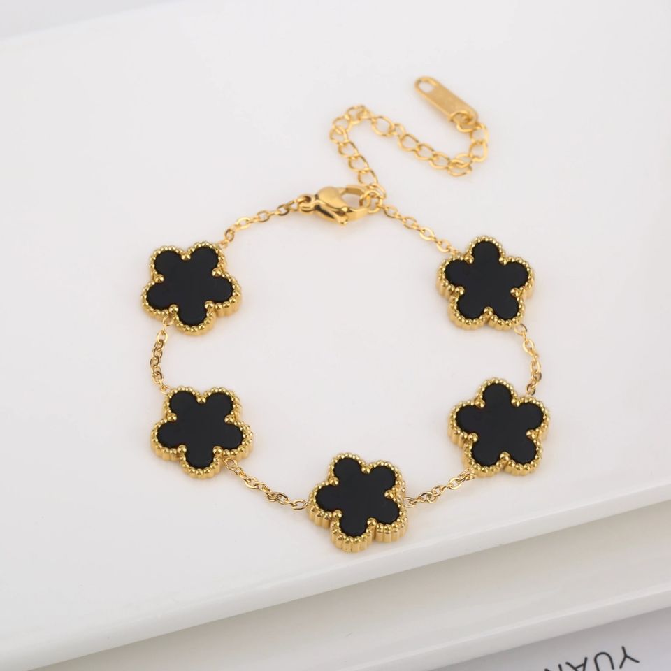 Hot Sale Stainless Steel Laser Five Leaf Flower Petal Adjustable Clover Bracelet Necklace Classic for Woman Girl Brand Jewellery Party Gift