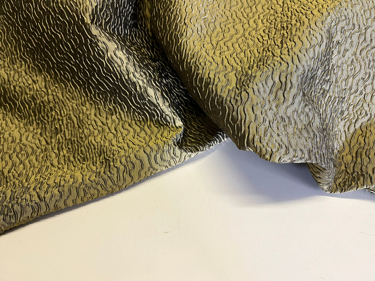 NEW High Class Pure Silk Shiny Jacquard Cloque Fabric