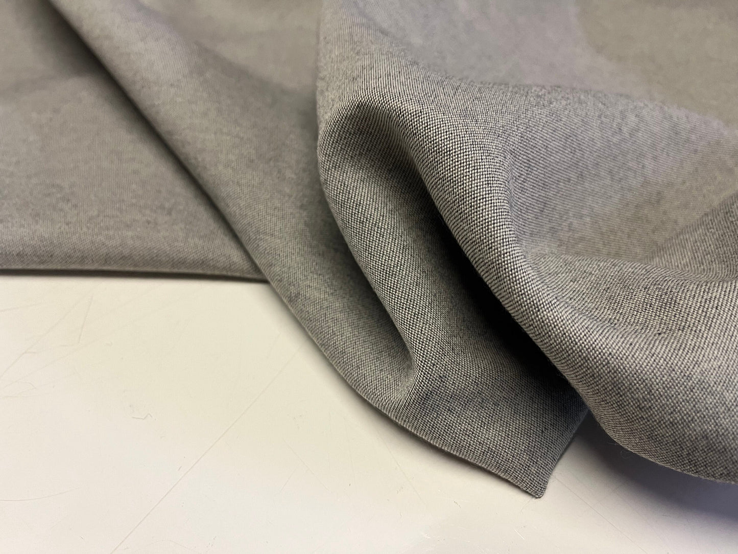NEW High Class Polyester Viscose Mixed Cashmere Suiting Dyed Fabric Made In Japan