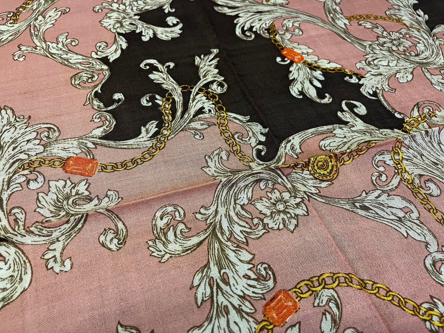 NEW High Class Women Wool Floral Chain Print Scarf