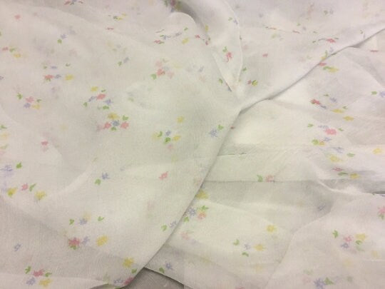 NEW High Class 100% Pure Silk Crinkle Chiffon Floral Print Fabric