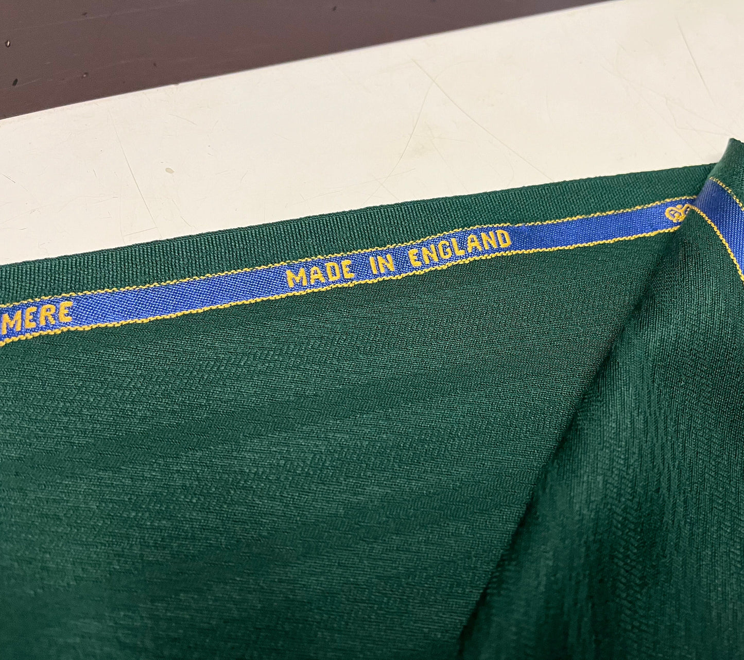 NEW High Class Super 120’s Wool And Cashmere Suiting Fabric
