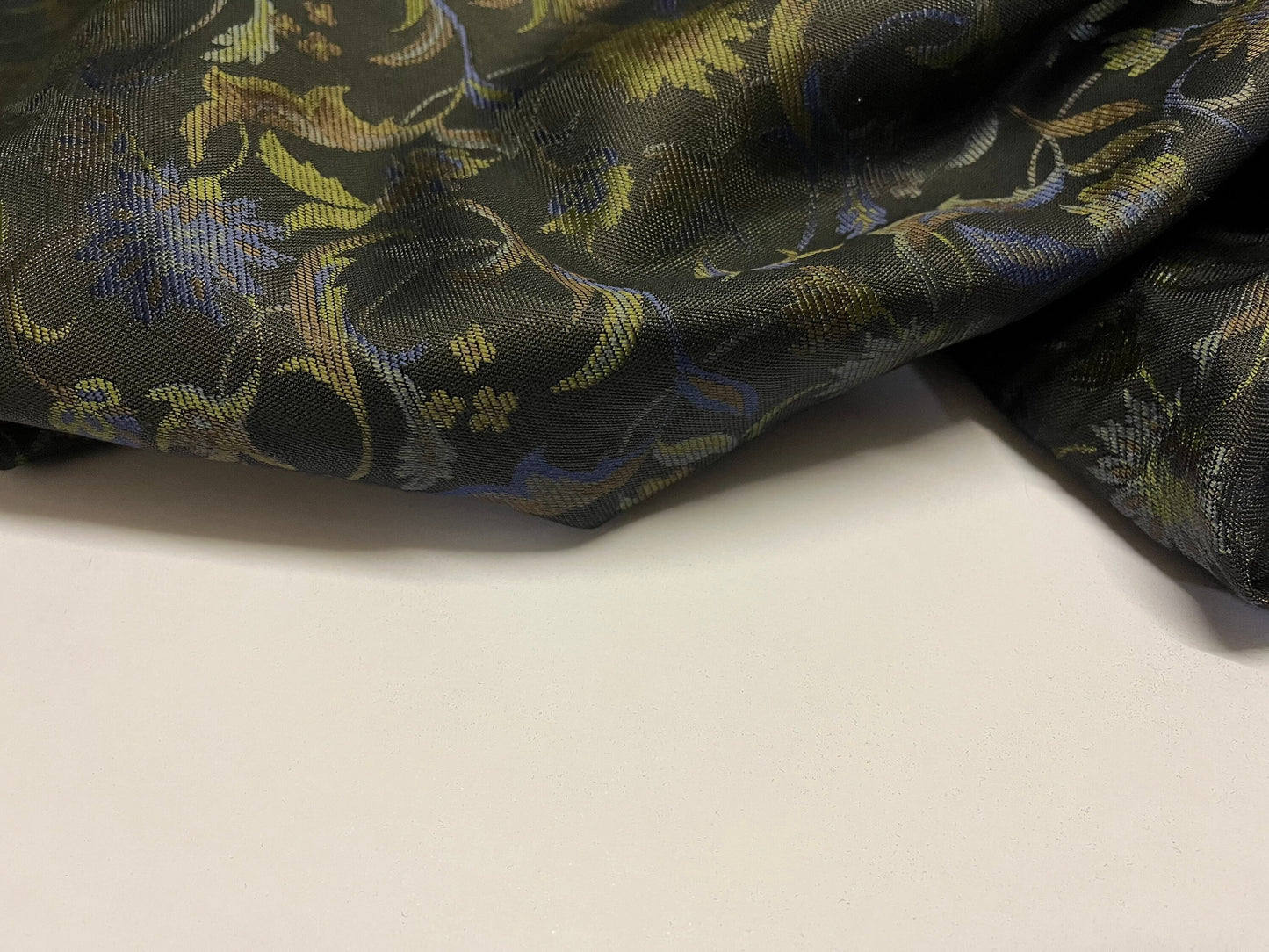 NEW High Class Floral Jacquard Fabric