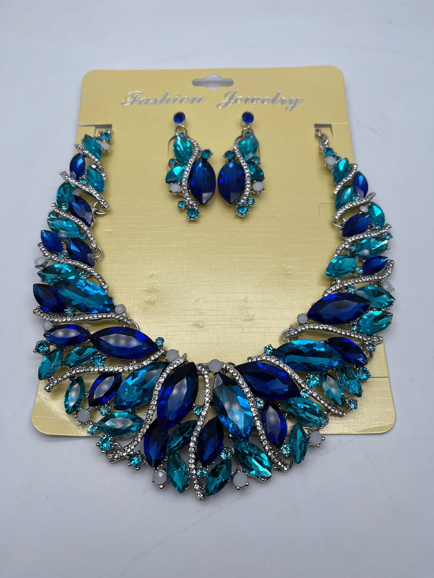 NEW High Class Womens Geometric Artificial Gemstones Alloy Earring, Necklace Jewellery, Gift, Gift Jewellery, Fashion Jewellery