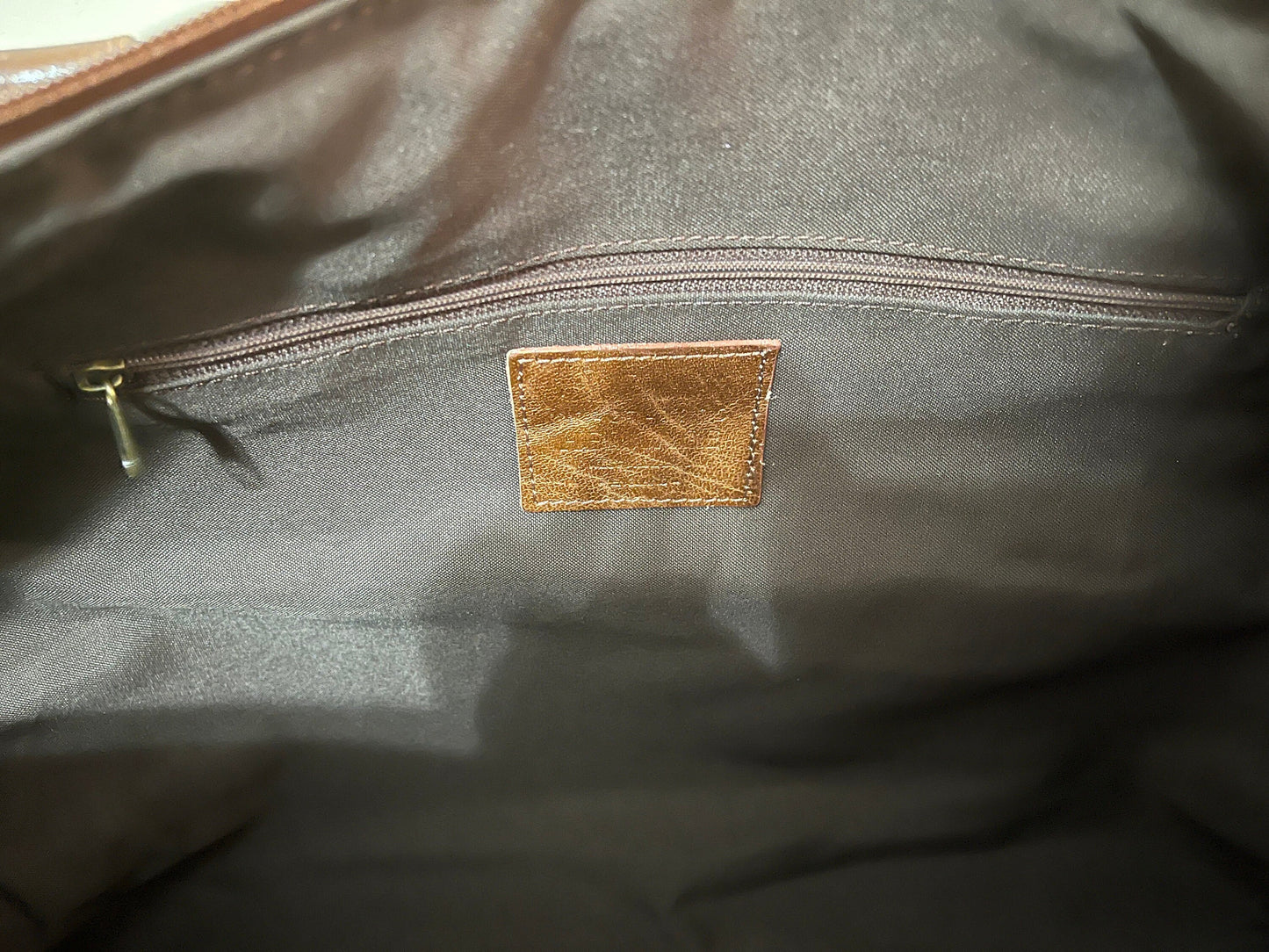 Genuine Leather Embossed Crocodile Effect Bag