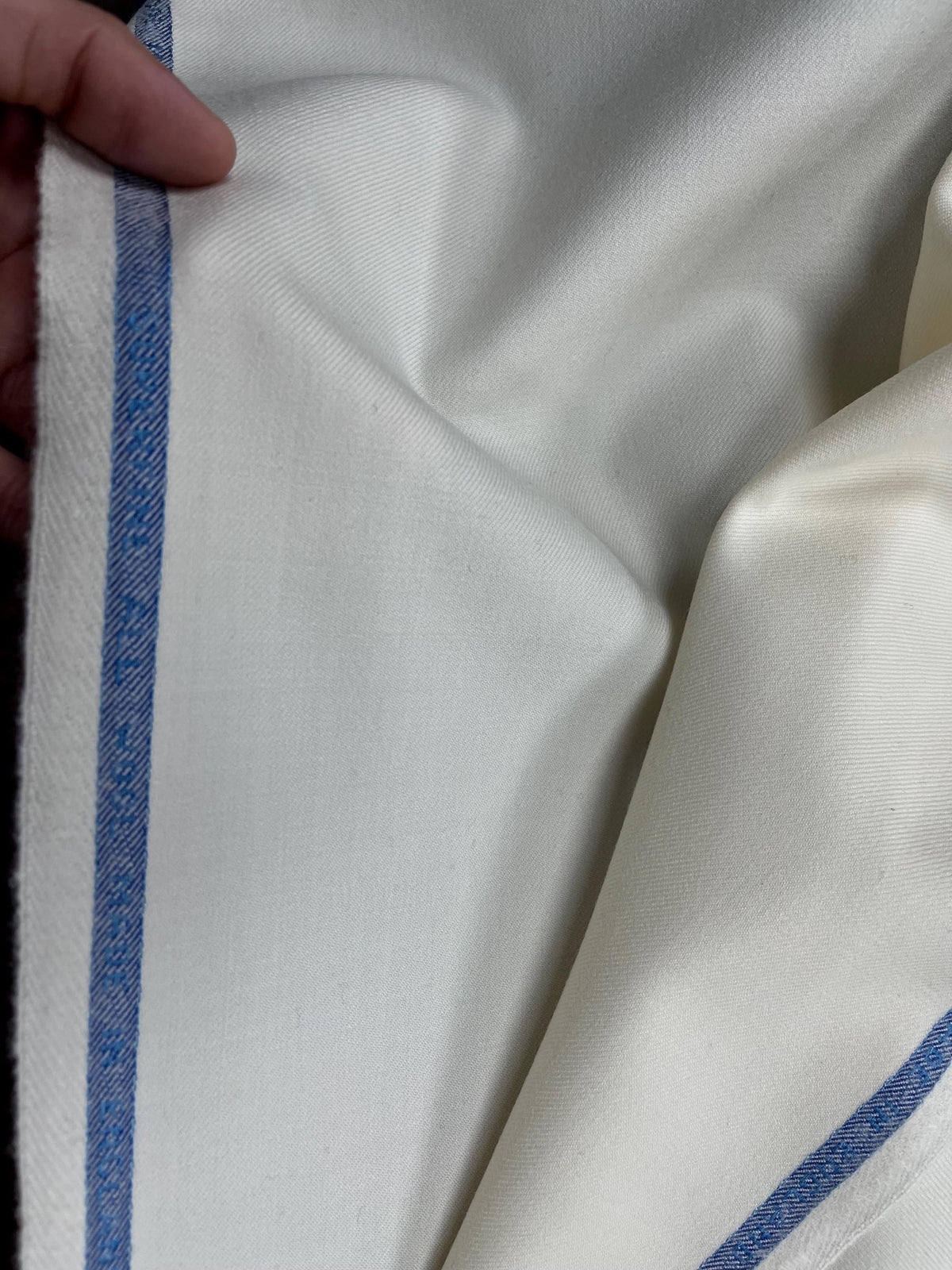 NEW High Class Ivory Cream Superfine All Wool Twill Suiting Fabric (New Collection) (Please See Description)