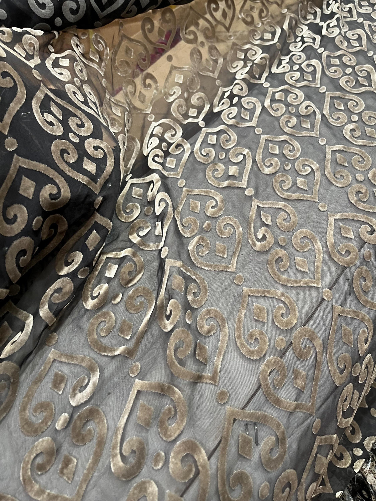 NEW High Class Silver / Black Damask Viscose Silk Velvet Burnout Fabric