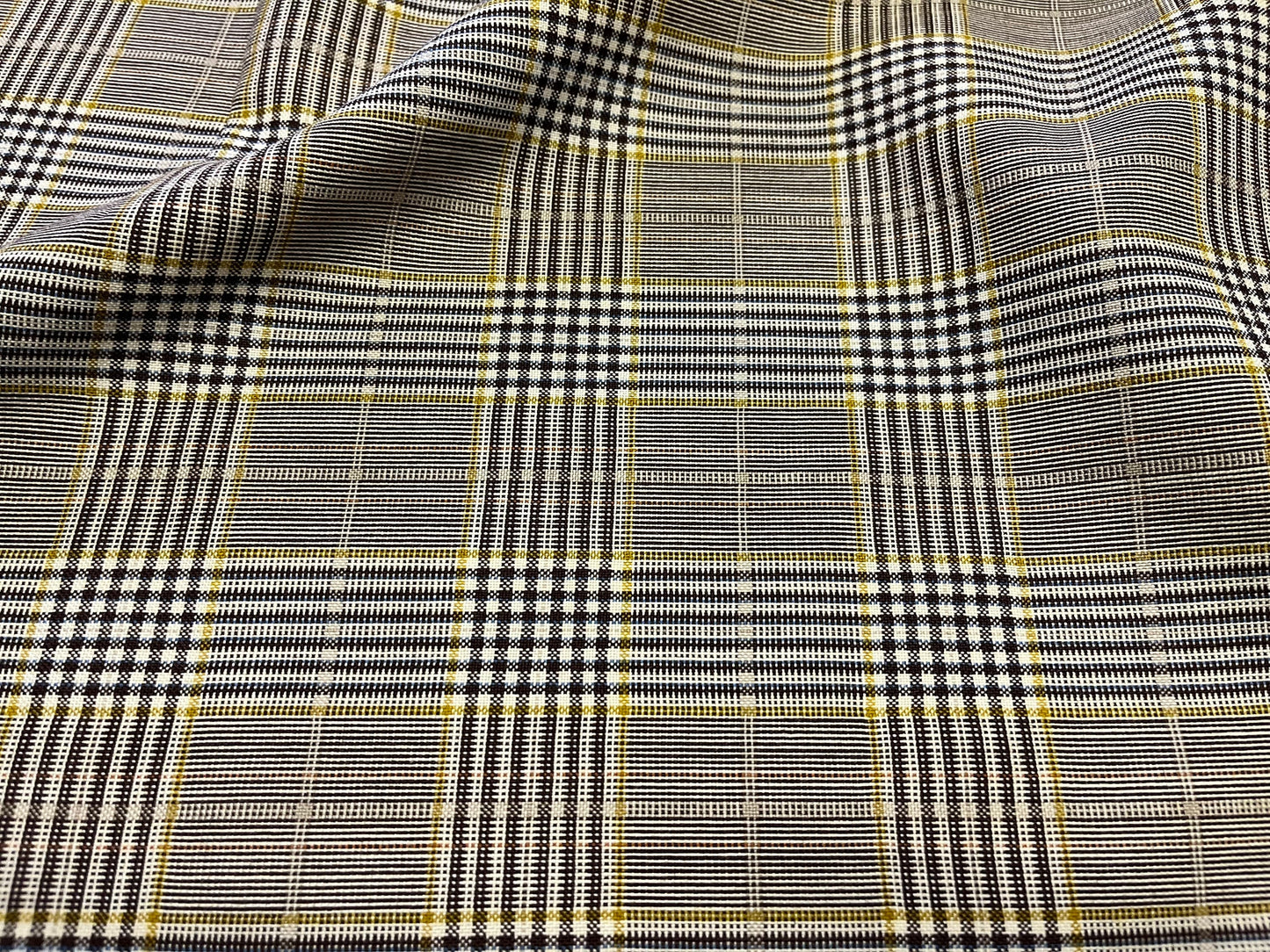 NEW High Class Check Terylene Worsted Wool Suiting Fabric Made In England