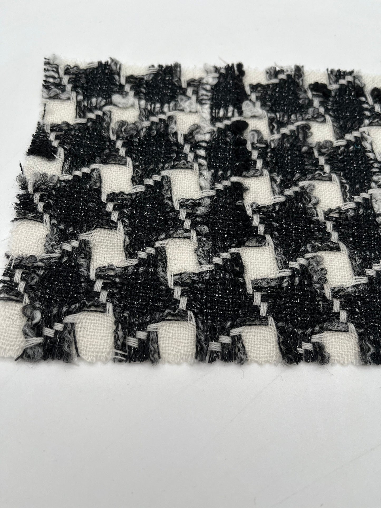 NEW High Class Black White Grey Houndstooth Wool Couture Tweed Boucle Fabric (Read Description)