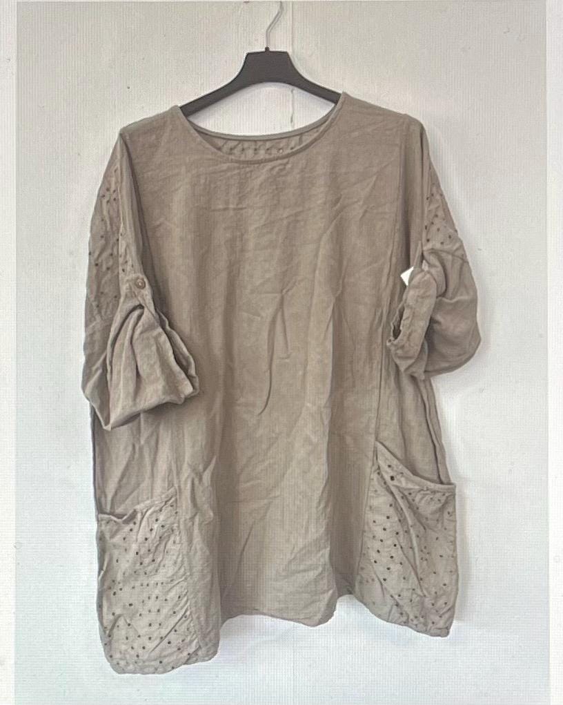 New Italian Women’s Cotton Stretch Broderie Anglaise Pocket Blouse, Top, Casual Top Made In Italy FREE Shipping Worldwide (Read Description)