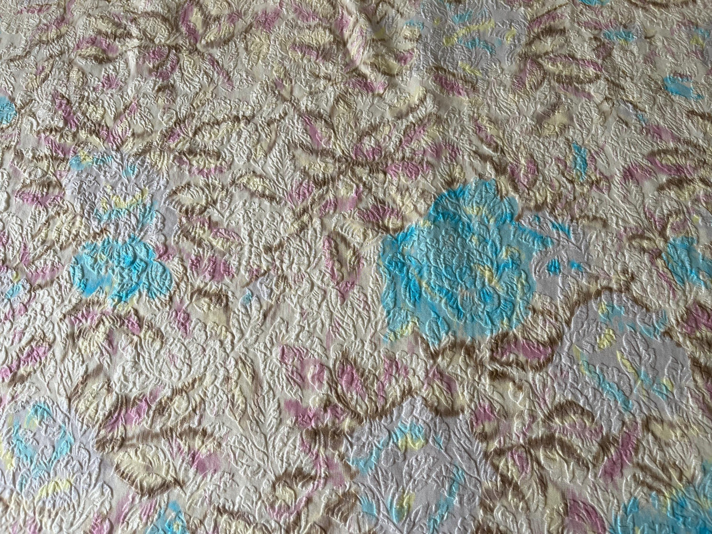 Premium Silk Stretch Cloqué Fabric – Shiny, Exquisite Couture Material