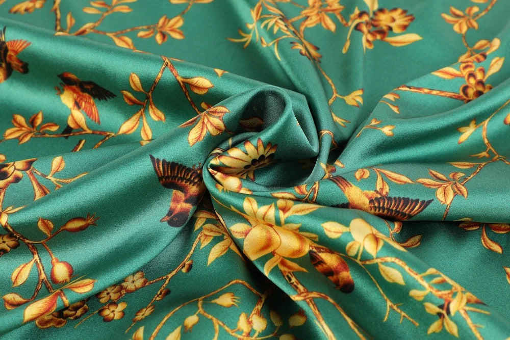 Luxury Mulberry Silk Stretch Satin Fabric 19 momme + 🚚 Free Worldwide Delivery